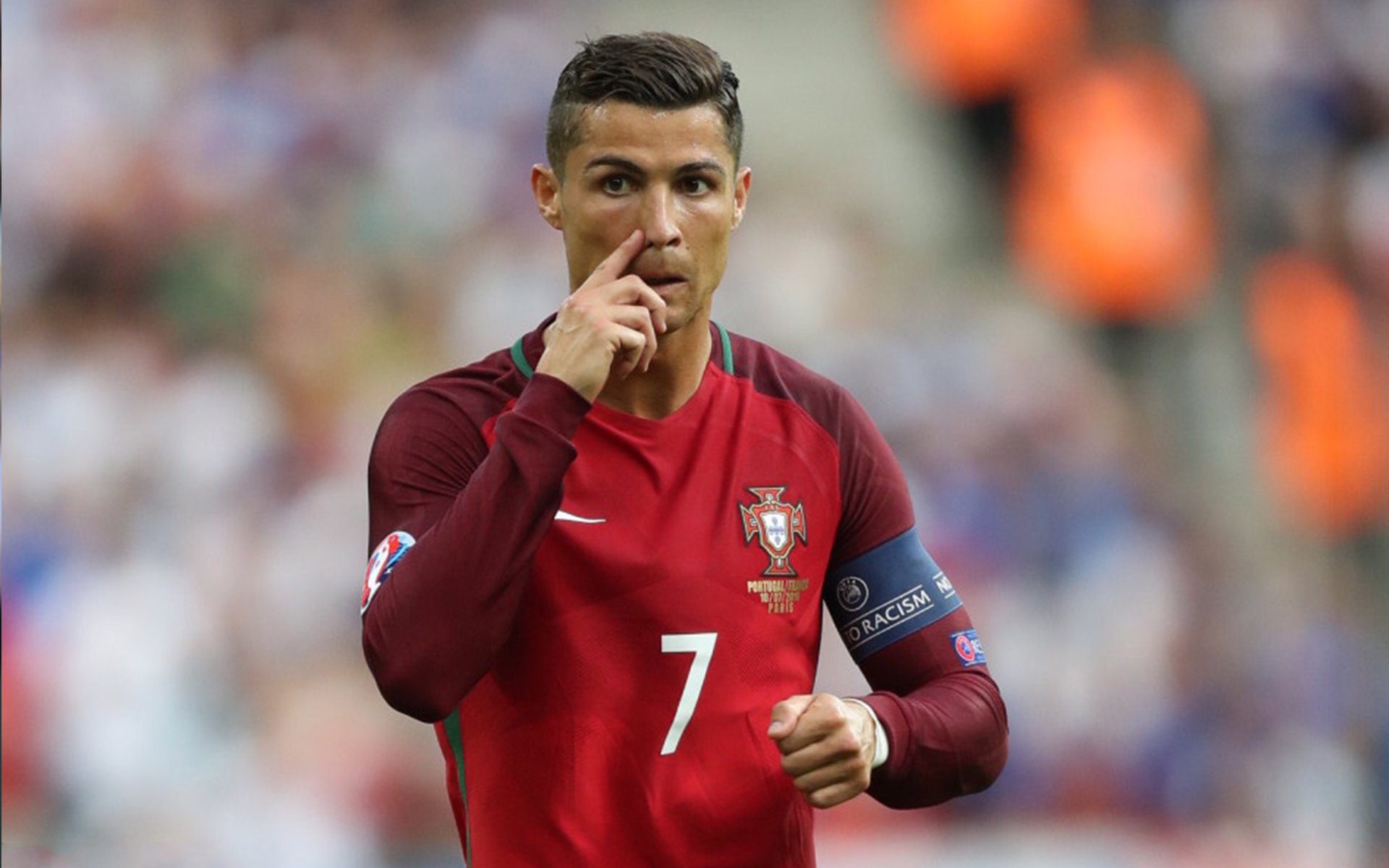 -是否应加强对青少年球员经纪人管理，关于加强青少年足球工作的意见